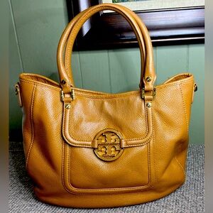 Tory Burch Leather Purse